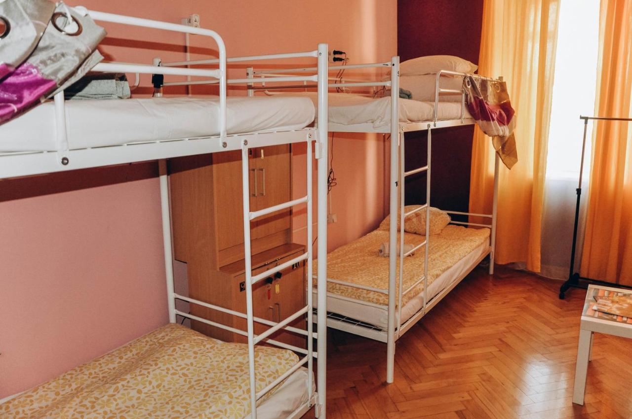 Hostel Motion クラクフ エクステリア 写真